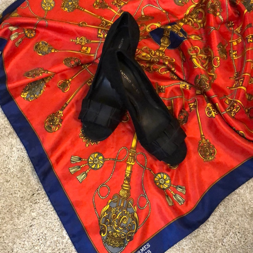 Black suede heel.
